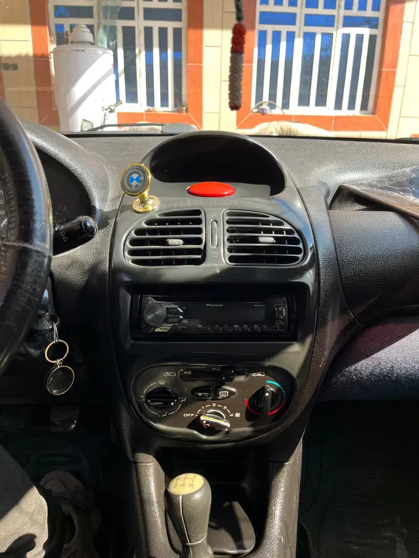 ۲۰۶ تیپ ۲|خودرو سواری و وانت|نی‌ریز, |دیوار