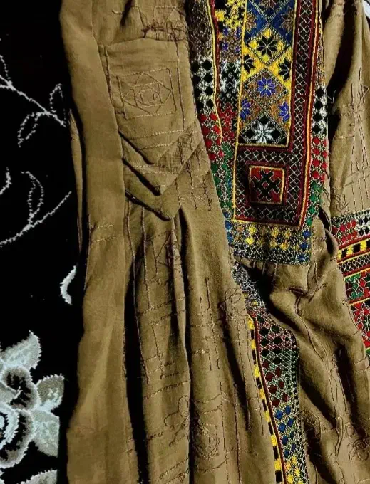 لباس بلوچی|لباس|آزادشهر, |دیوار