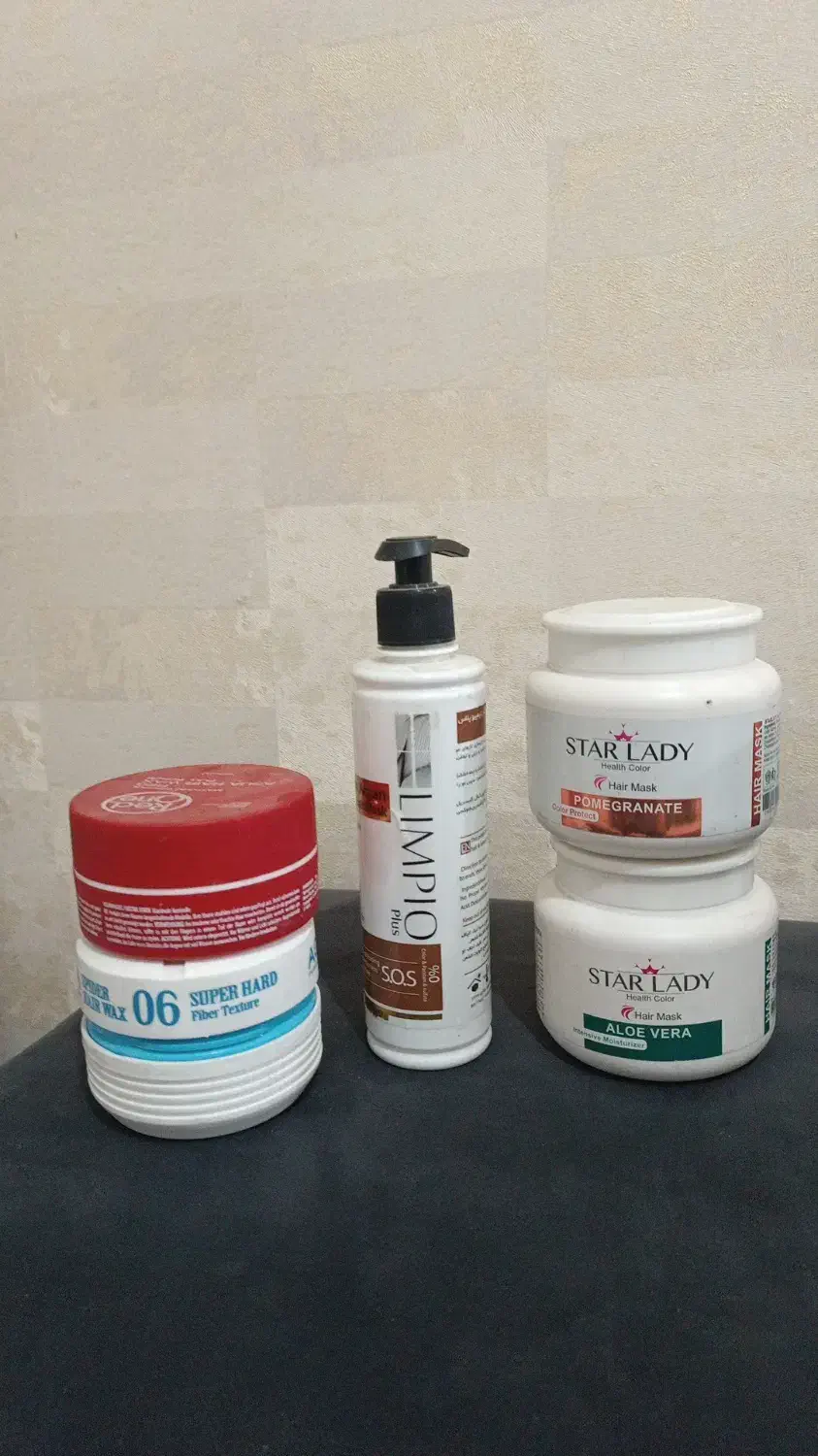 لوازم میکاپ وشنیون قیمت توافقی.توضیحات رو بخونید|آرایشگاه و سالنهای زیبایی|مشهد, سپاد|دیوار