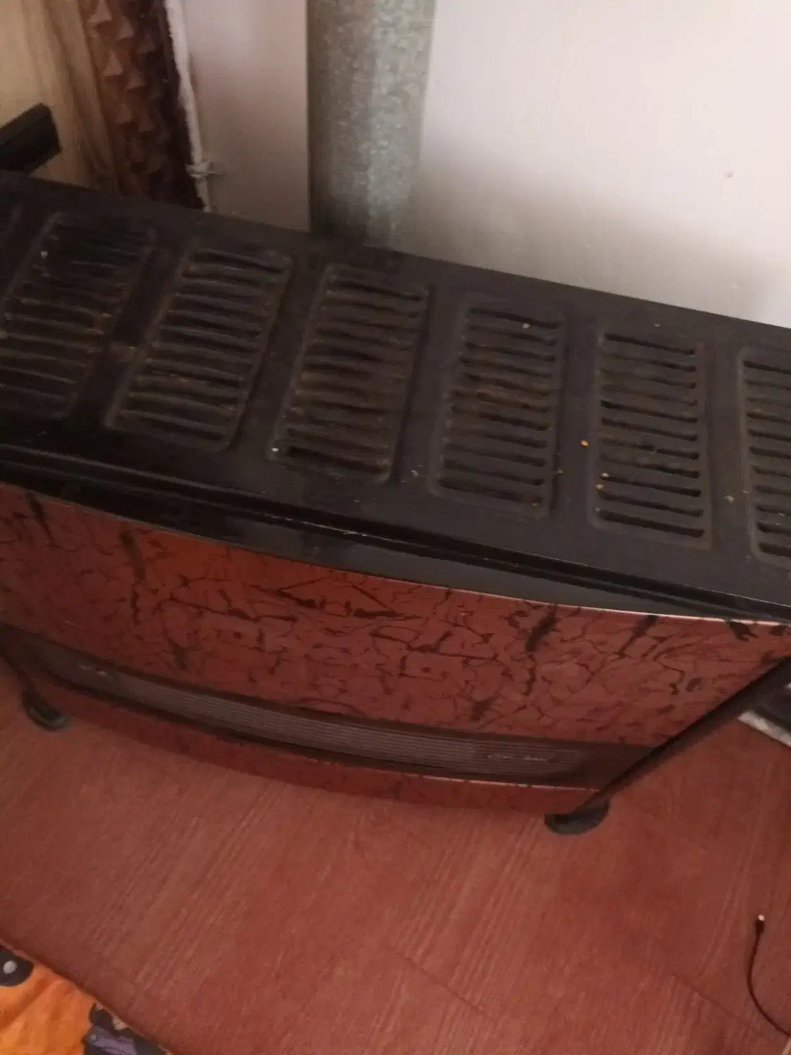 بخاری|بخاری، هیتر، شومینه|هشتگرد, هشتگرد قدیم|دیوار