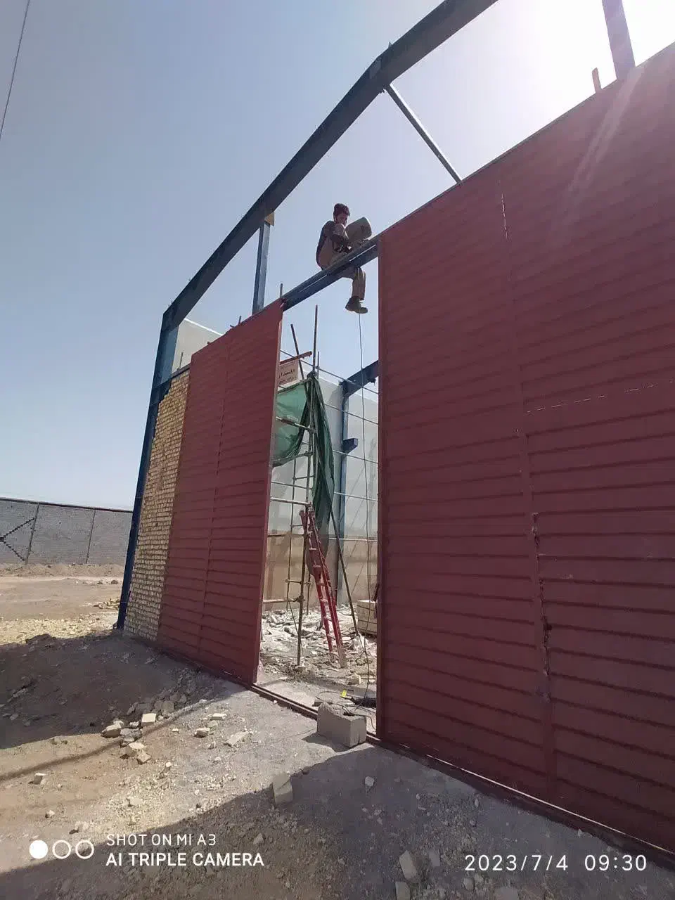 جوشکار سیار و سقف شیروانی|خدمات پیشه و مهارت|کاشمر, |دیوار