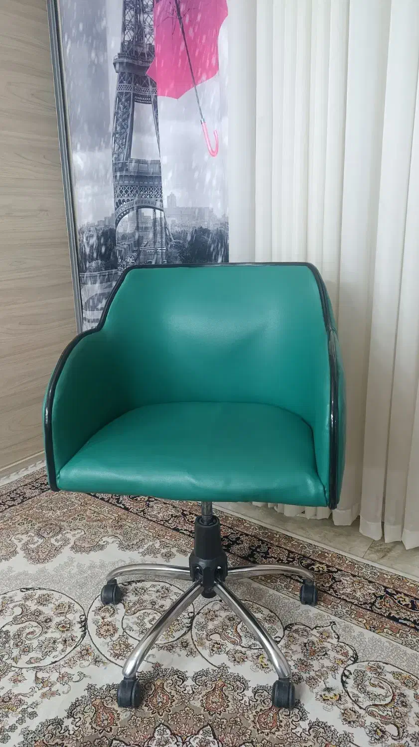 صندلی جک دار|آرایشگاه و سالن‌های زیبایی|مشکین‌دشت, |دیوار