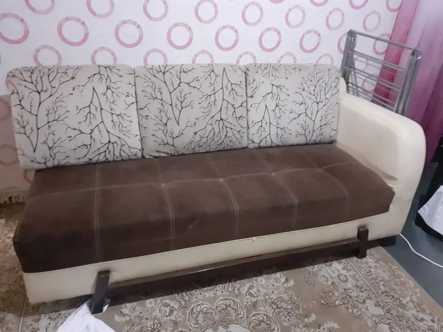 مبل راحتی|مبلمان خانگی و میز عسلی|کرج, شاهین‌ویلا|دیوار