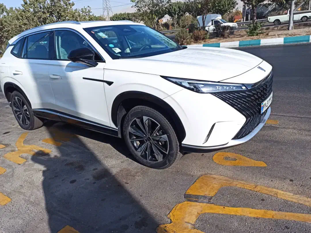 خودرو وارداتی رووی /روئوه Roewe|خودرو سواری و وانت|رشت, سعدی (تختی)|دیوار