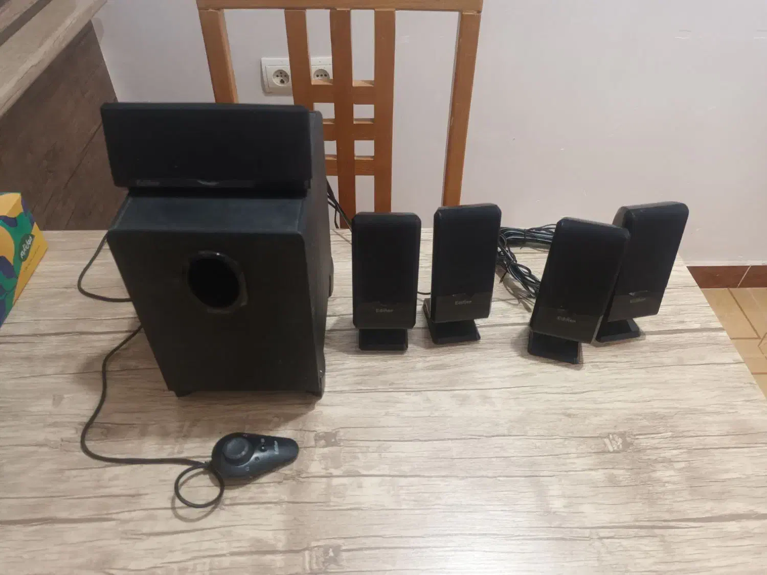 اسپیکر اصل ادیفایرedifier|سیستم صوتی خانگی|رشت, دیلمان|دیوار