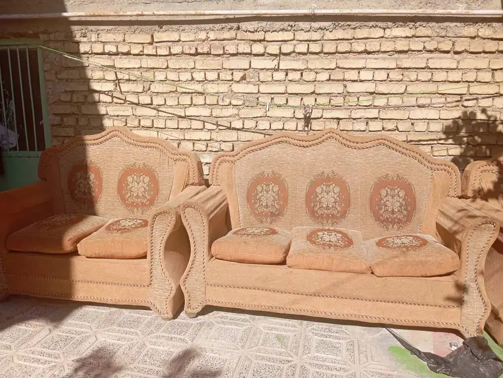 مبلمان خانگی فروشی|مبلمان خانگی و میز عسلی|خانمیرزا, |دیوار