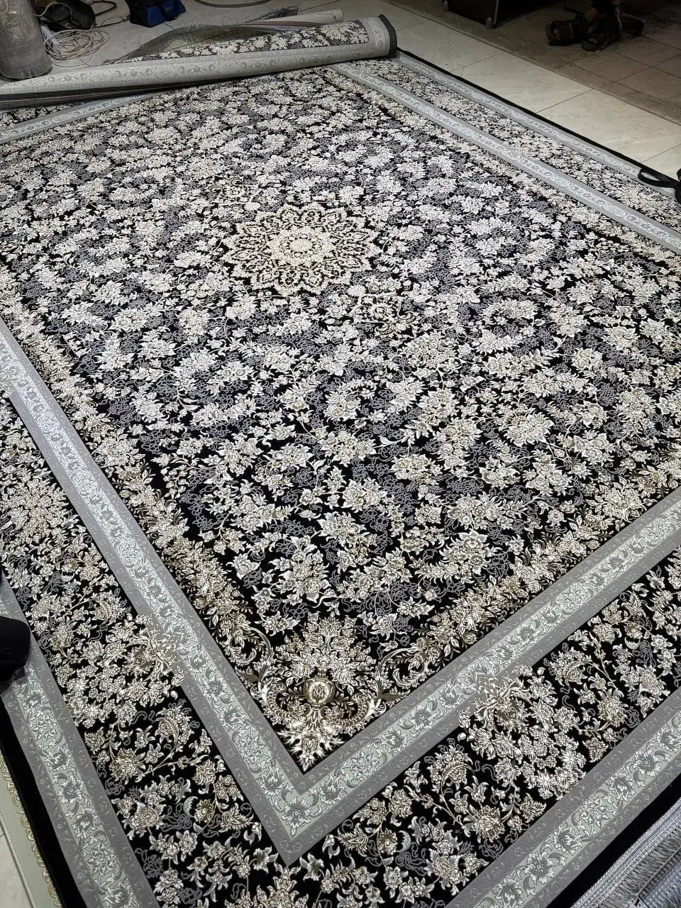 فرش مهر دودی|فرش|ایلام, |دیوار