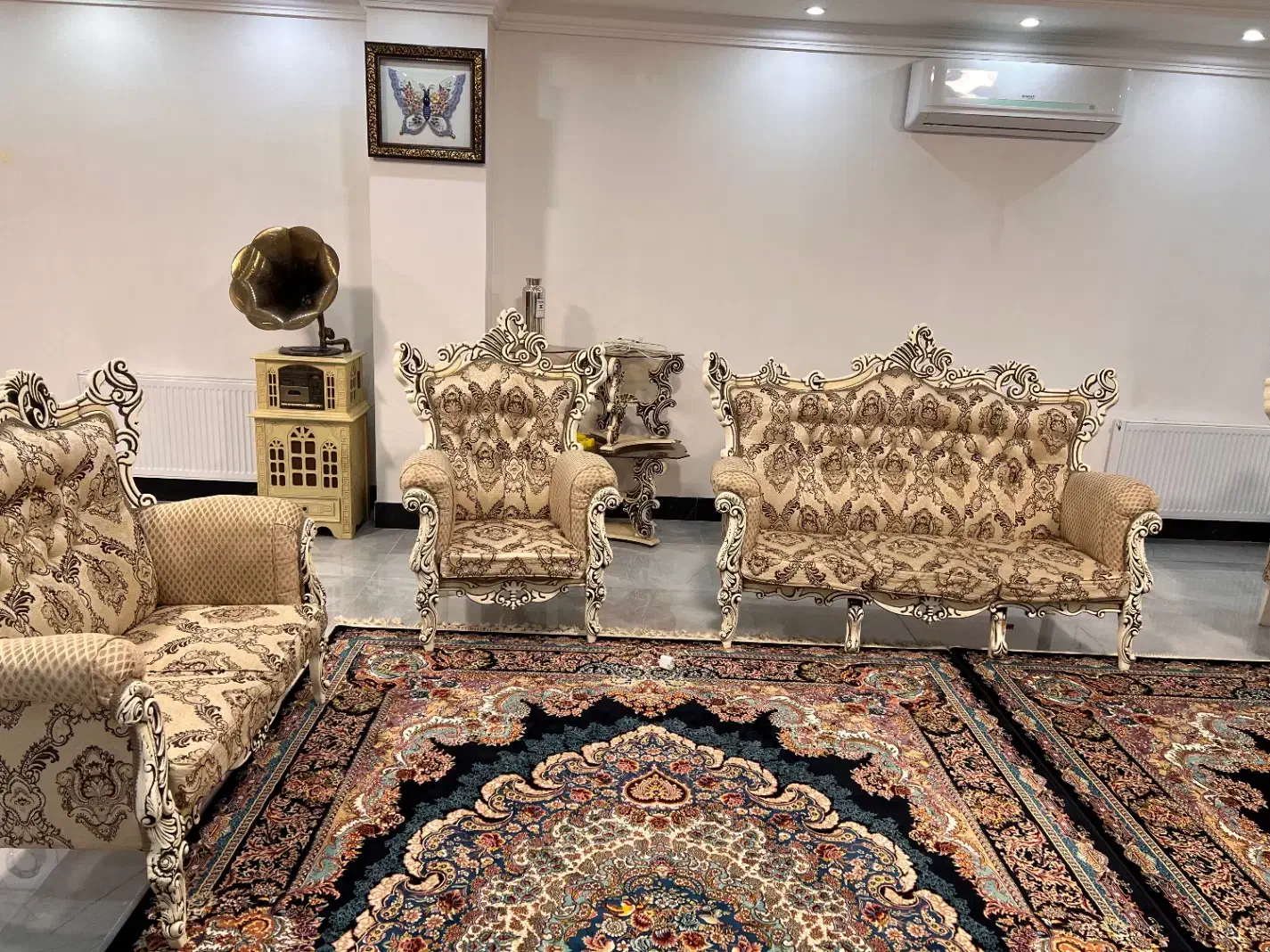 مبل سلطنتی ۷نفره|مبلمان خانگی و میز عسلی|ساری, |دیوار