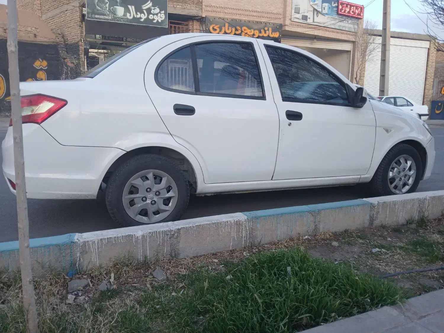 ساینا مدل ۱۳۹۸|خودرو سواری و وانت|یزد, |دیوار