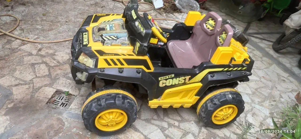 ماشین شارژی|اسباببازی|رشت, چمارسرا|دیوار