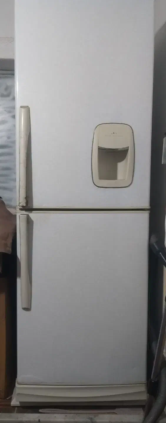 یخچال فریزر|یخچال و فریزر|نی‌ریز, |دیوار