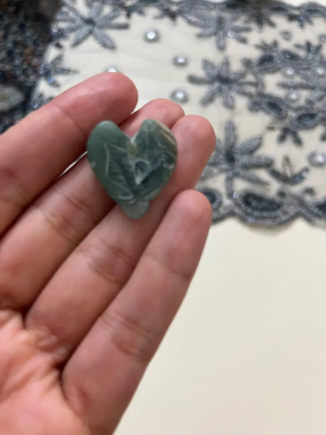 سنگ حکاکی عتیقه|کلکسیون اشیاء عتیقه|پردیس, فاز ۱۱|دیوار