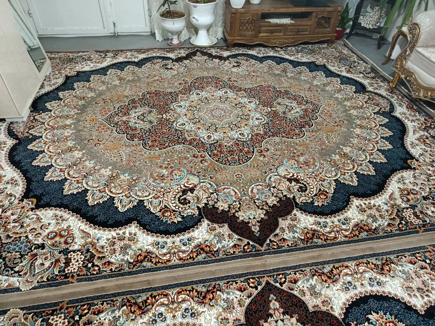 فرش نو|فرش|نیشابور, شهرآرا|دیوار