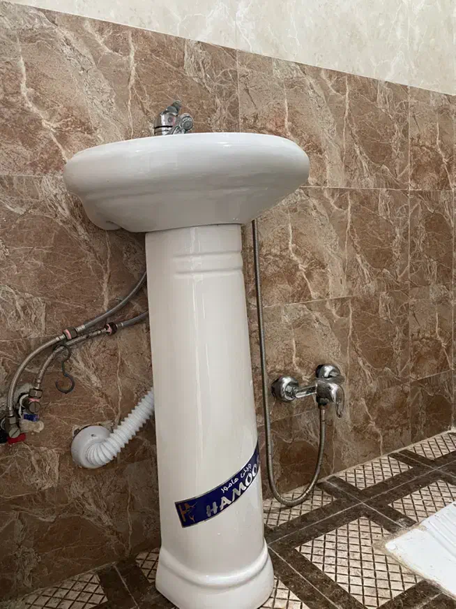 روشویی نو|لوازم سرویس بهداشتی|آستانه اشرفیه, |دیوار