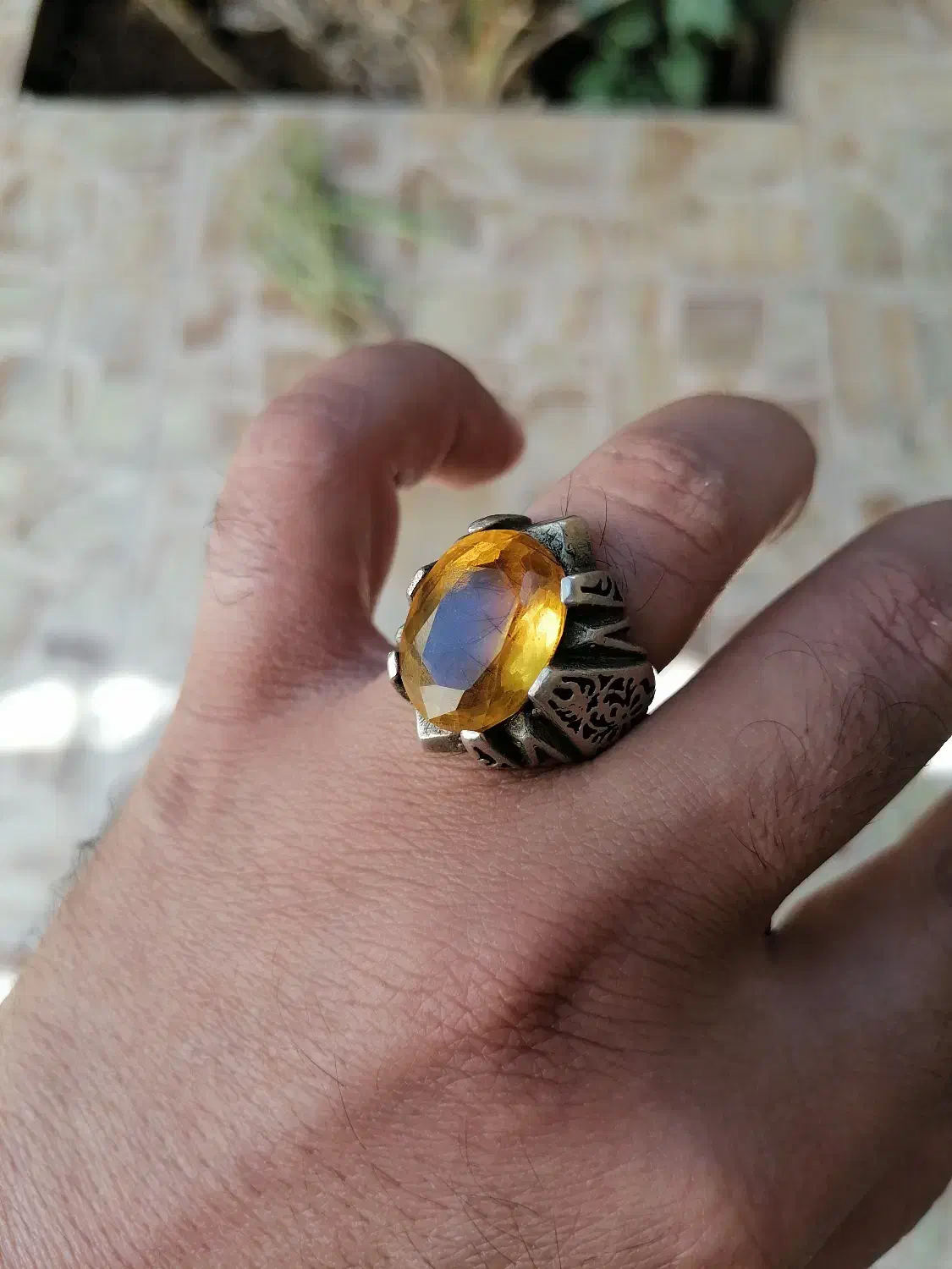 یاقوت زرد|جواهرات|گراش, |دیوار