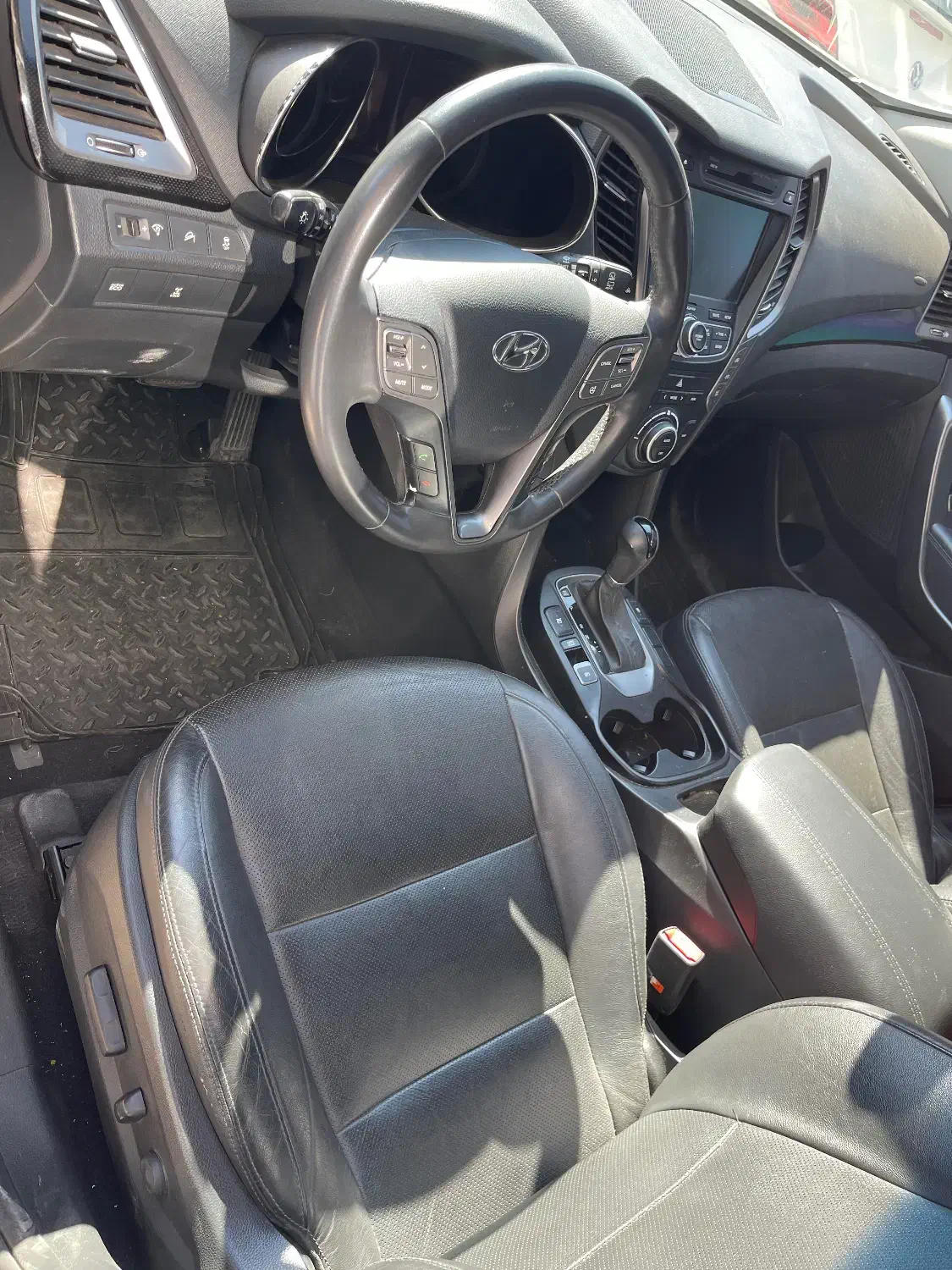 سانتافه 2015|خودرو سواری و وانت|شیراز, میرزاکوچک خان|دیوار