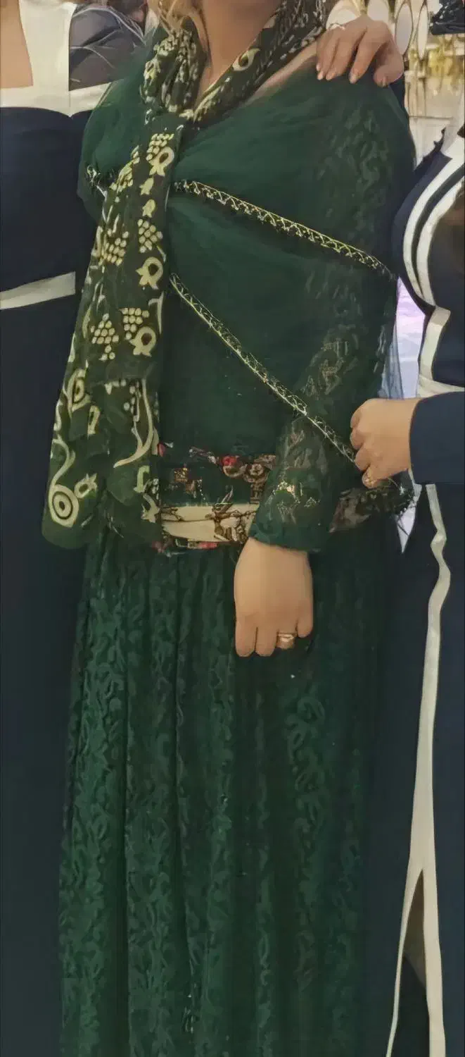 لباس محلی|لباس|الشتر, |دیوار