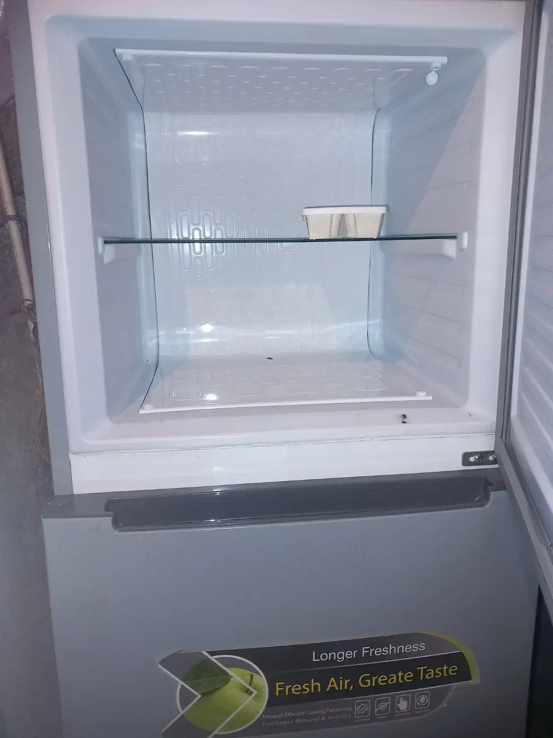 یخچال نیم قیمت ۱۷میلیون ومیز|یخچال و فریزر|باسمنج, |دیوار