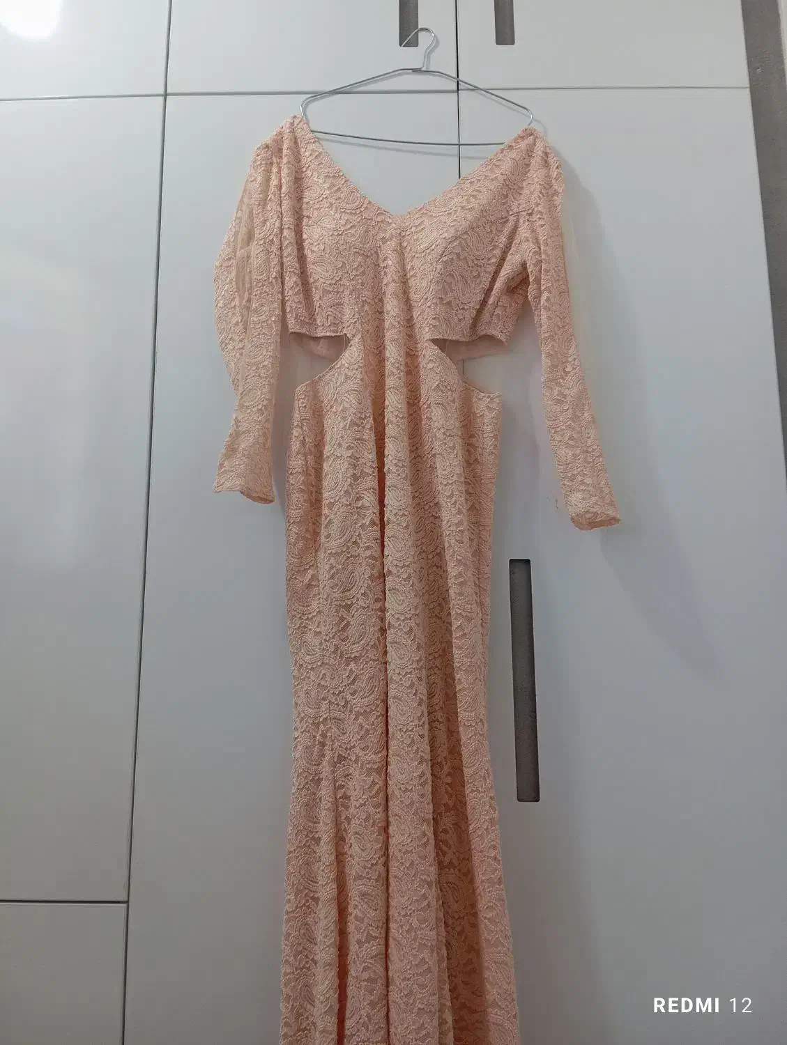 لباس مجلسی|لباس|نقده, |دیوار