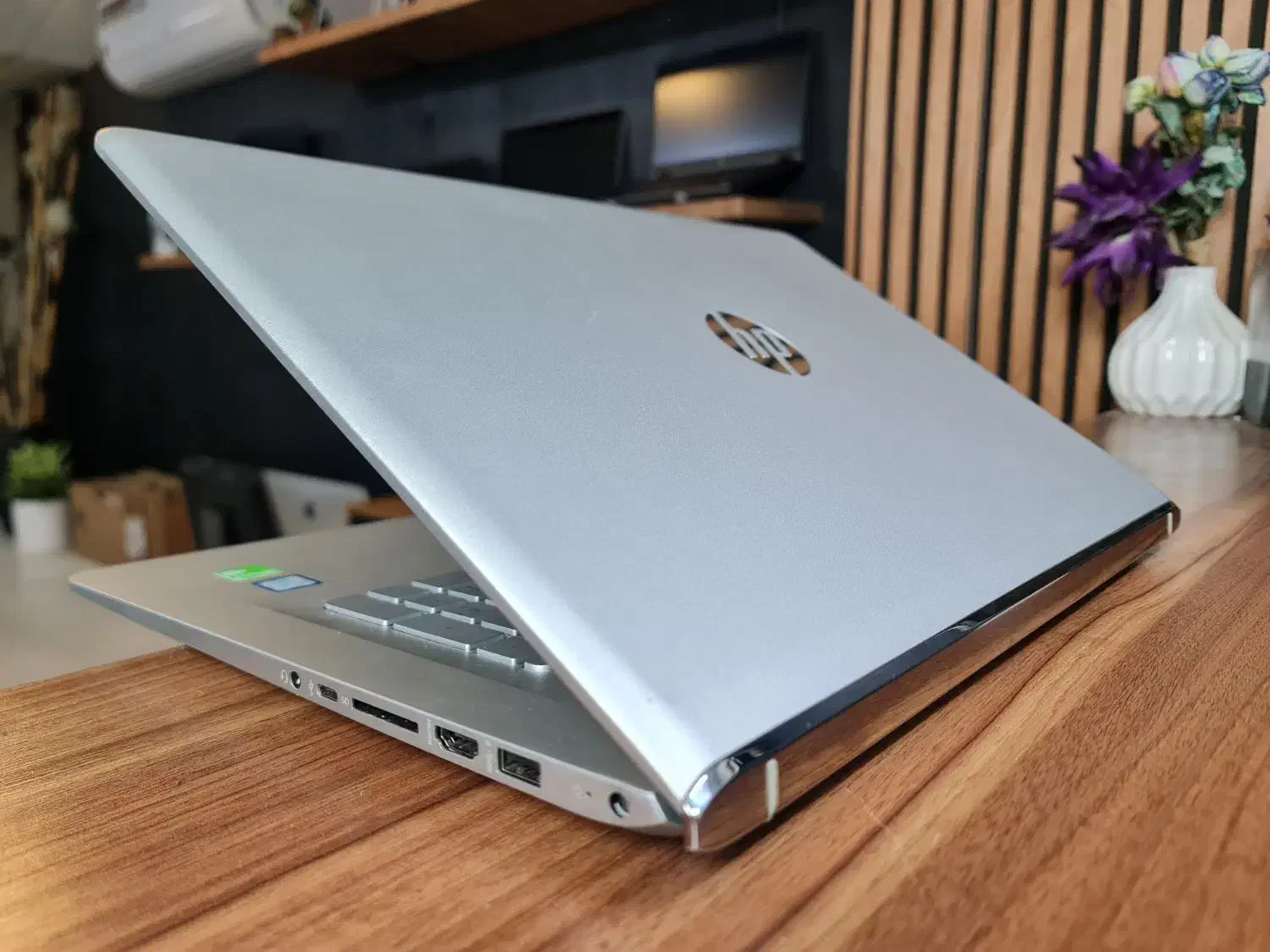 لپتاپ قدرتمند hp با ۴گیگ گرافیک core i7 ram32G|رایانه همراه|شیراز, فرگاز|دیوار