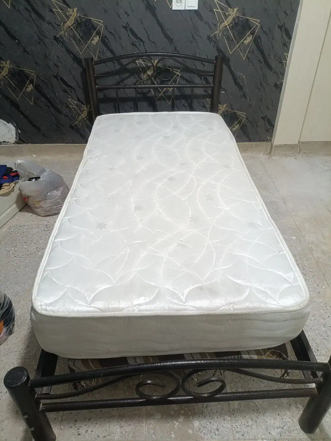 تخت فرفوژه باتشک|تخت و سرویس خواب|تهران, مشیریه|دیوار