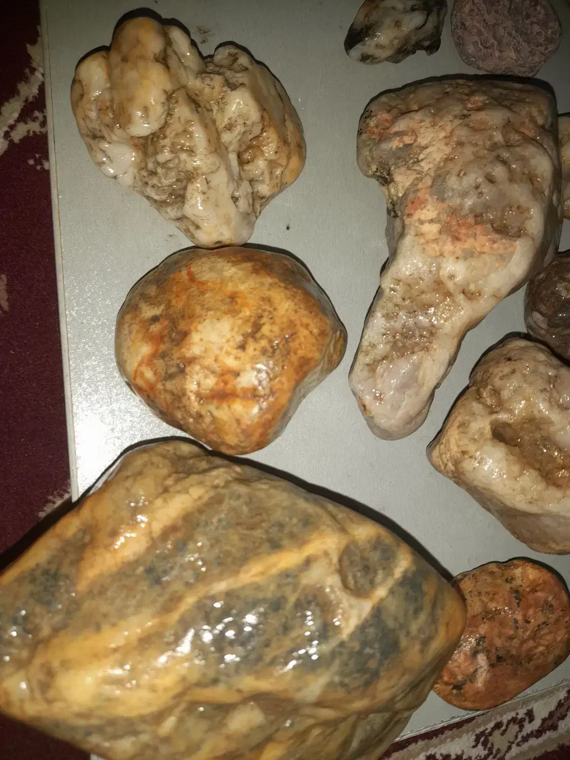 سنگ عقیق کبود یادرخت|بدلیجات|رشت, حومه رشت|دیوار