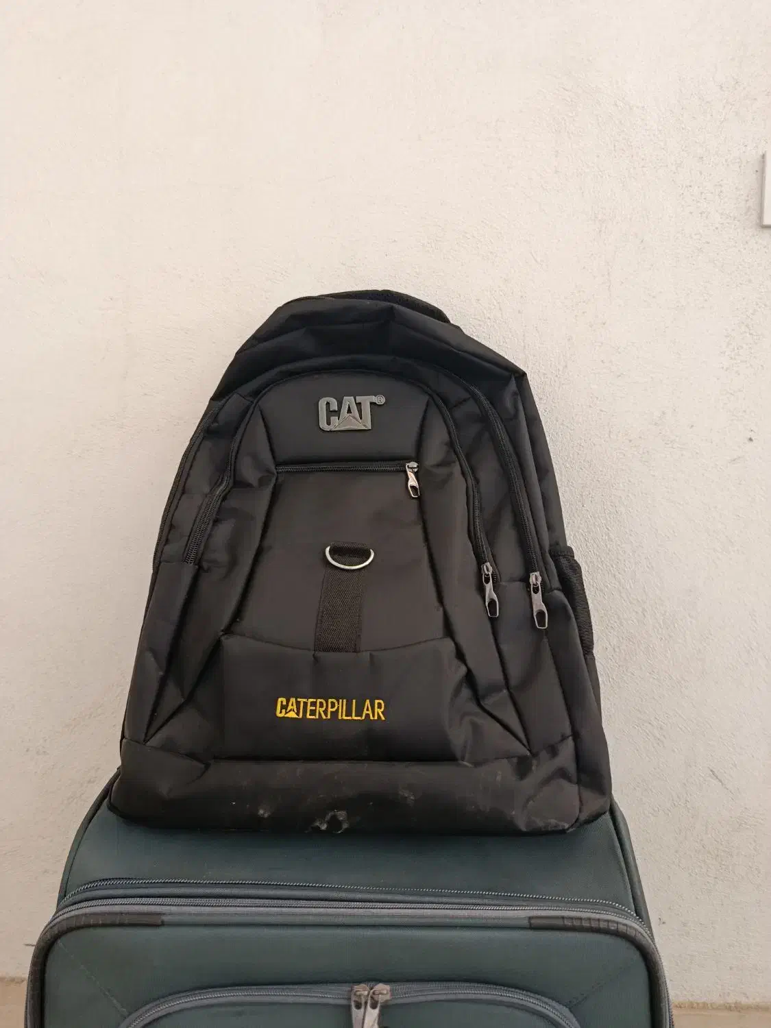 چمدان باکوله|کیف، کفش، کمربند|گنبد کاووس, |دیوار