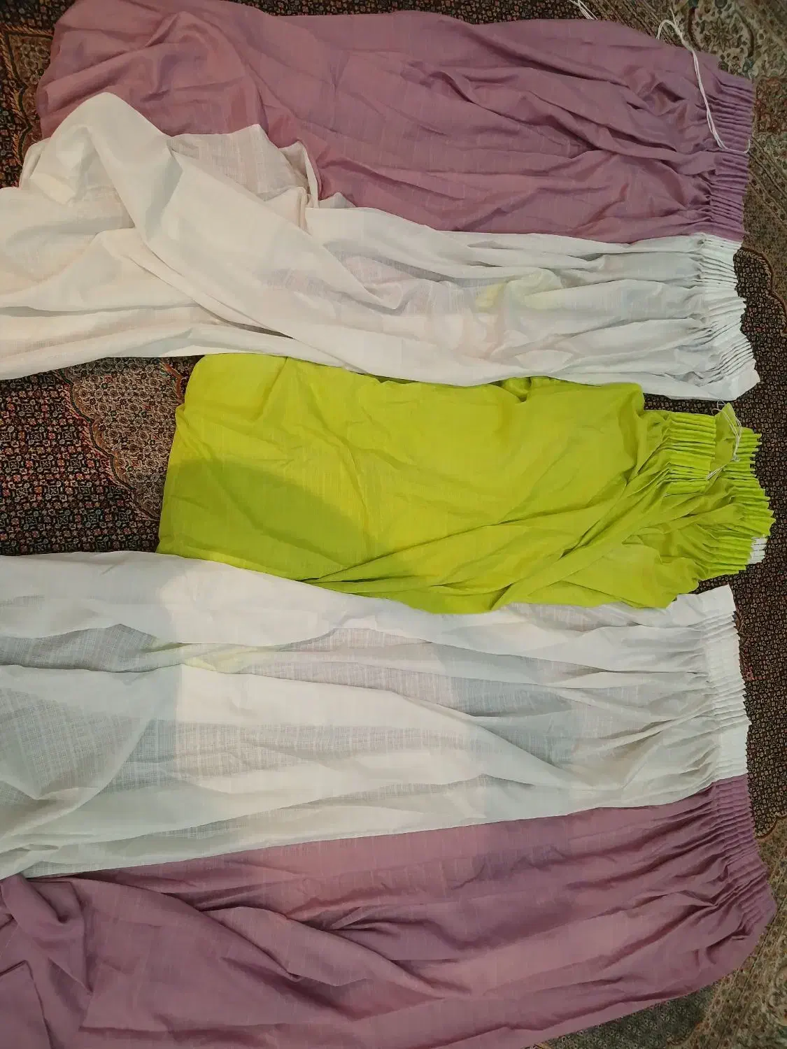 پرده جنس نازلی|پرده، رانر، رومیزی|کرج, حصارک بالا|دیوار