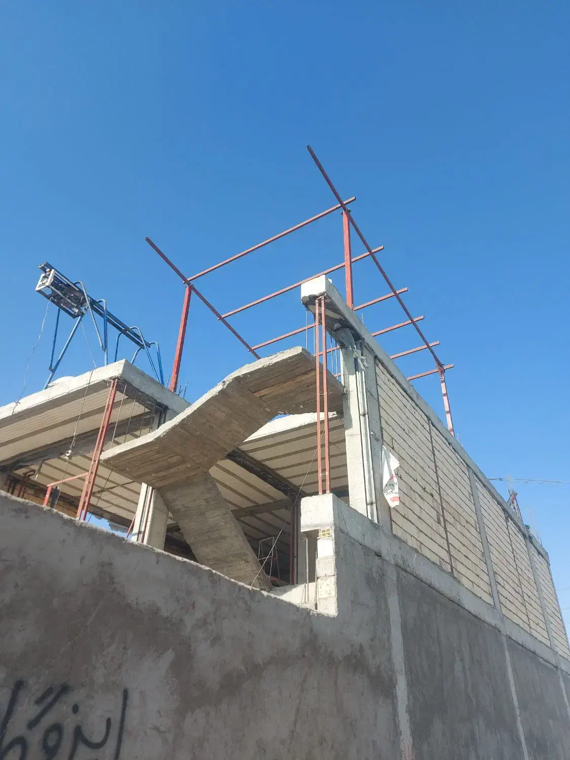 همه کار های جوشکاری انجام داده میشود|خدمات پیشه و مهارت|سیرجان, |دیوار