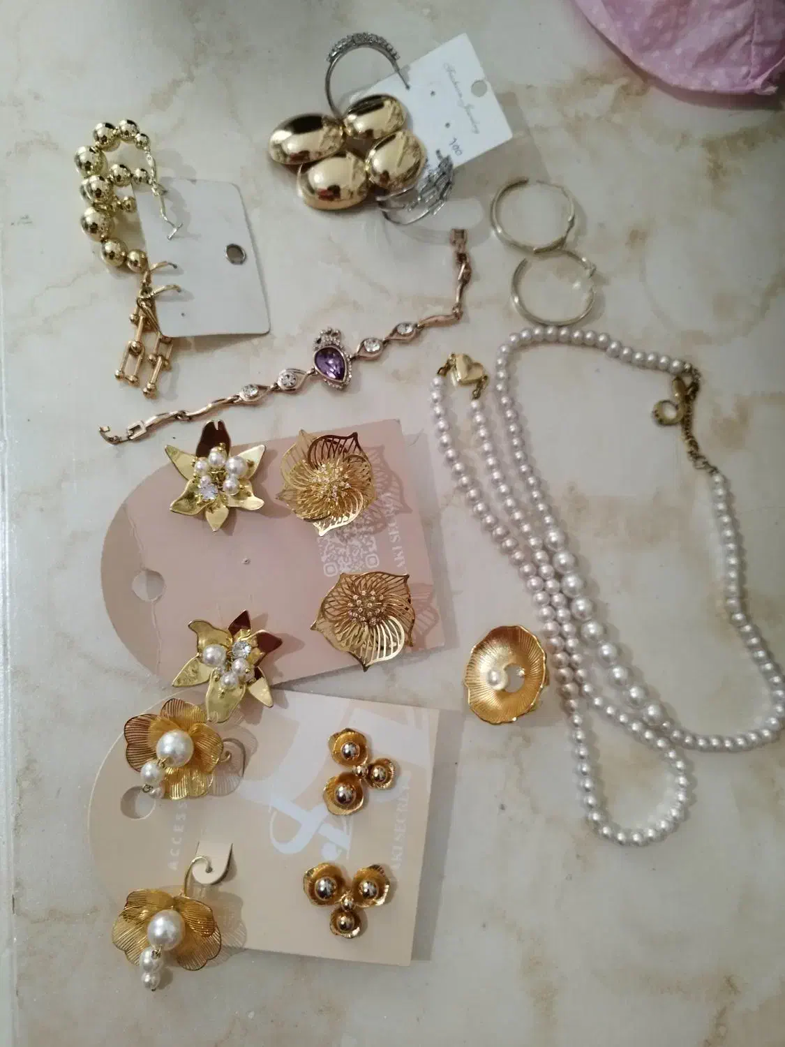 گوشواره های رنگ ثابت فشن دانتل|بدلیجات|کرج, باغستان|دیوار