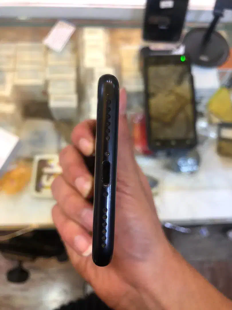 آیفون SE 2020 (اپل آیدی نات اکتیو)|موبایل|تبریز, |دیوار