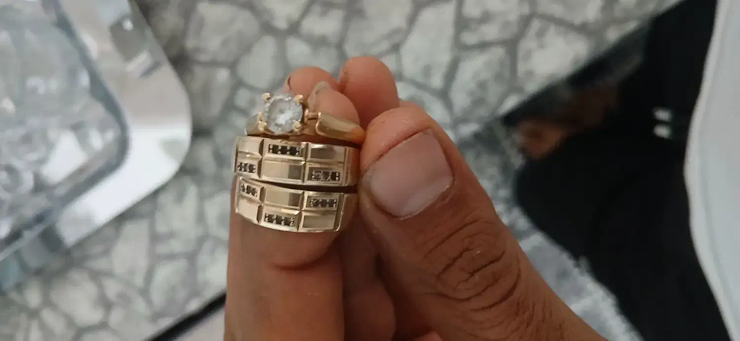 طلا حدود ۱۵ گرم|جواهرات|بروجرد, |دیوار