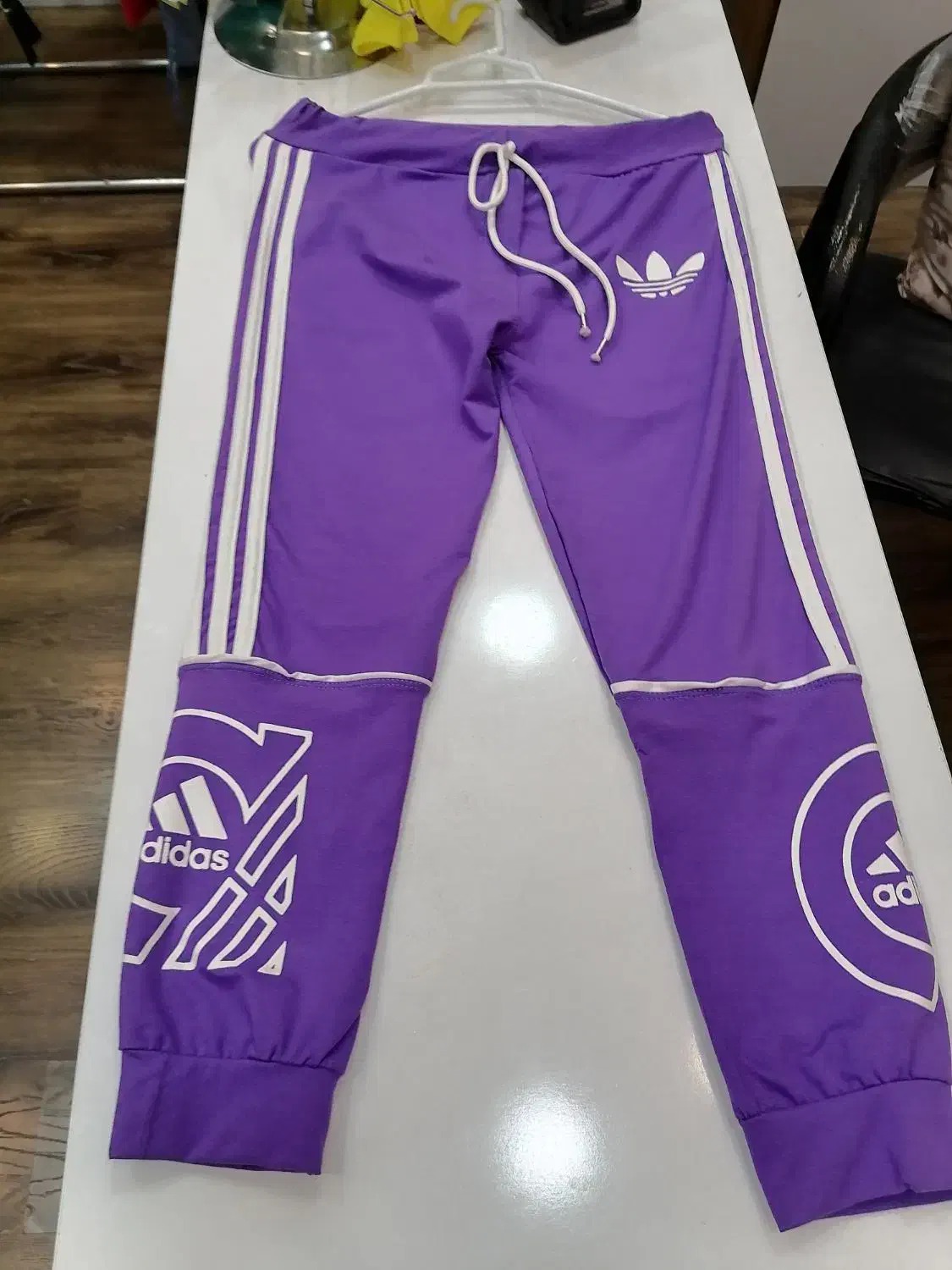 لگ ورزشی|لباس|فسا, |دیوار