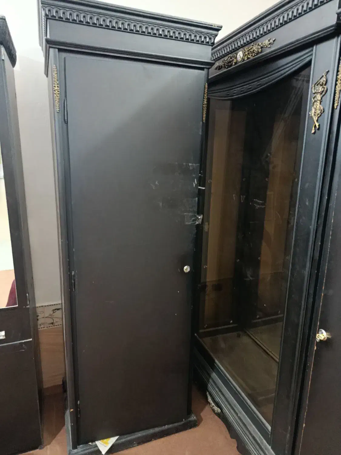 کمد|جاکفشی، کمد، دراور|مشهد, رده|دیوار