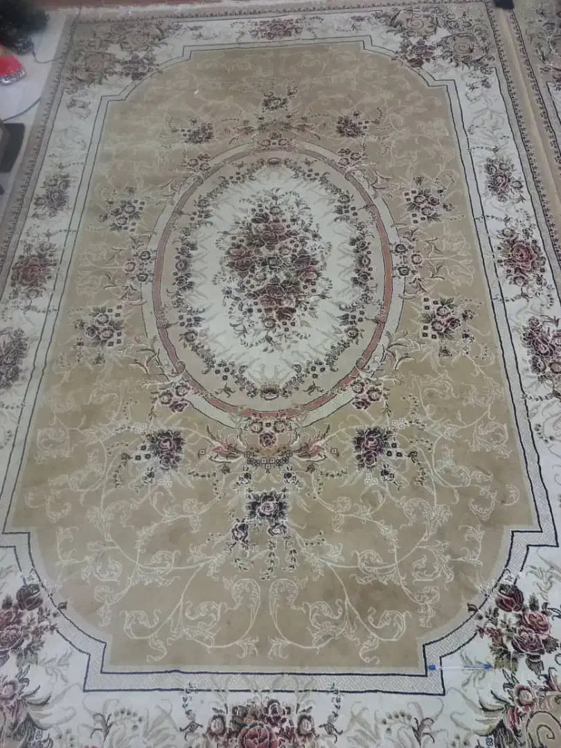 فروش وسایل خانه|فرش|رشت, باهنر|دیوار