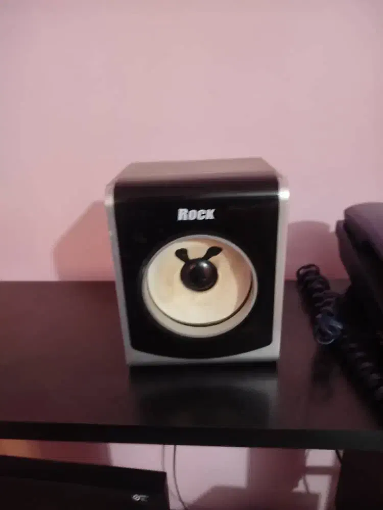 پیسی کامل(مانیتور و کیس و کیبورد و اسپیکر)|رایانه رومیزی|اهواز, کوی باهنر|دیوار