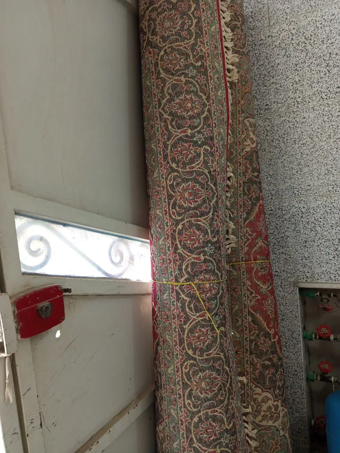 قالی شش متری دو عدد|فرش|آبادان, |دیوار