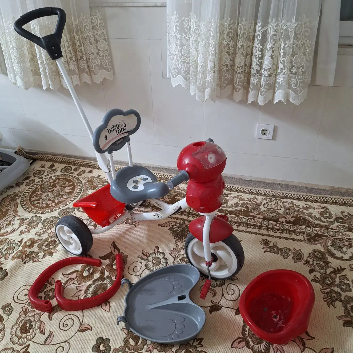 فروش کریر ،صندلی غذا و سه چرخه با قیمت مناسب|اسباب و اثاث بچه|آران و بیدگل, |دیوار