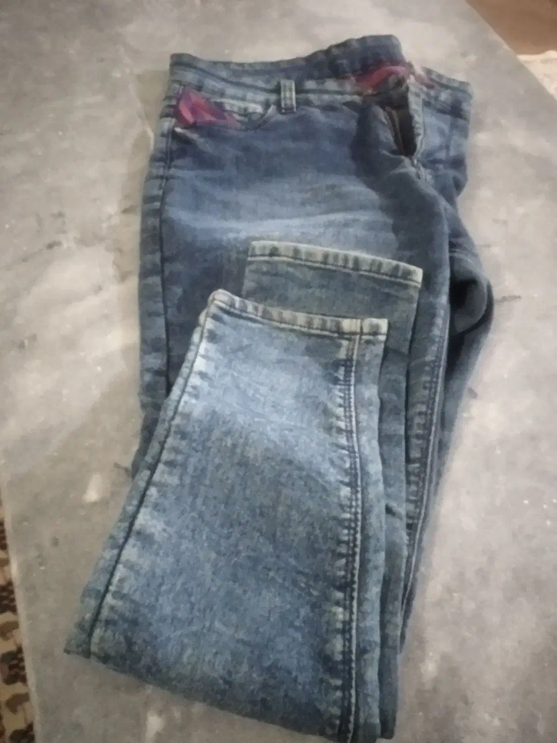 لباس|لباس|اسدآباد, |دیوار