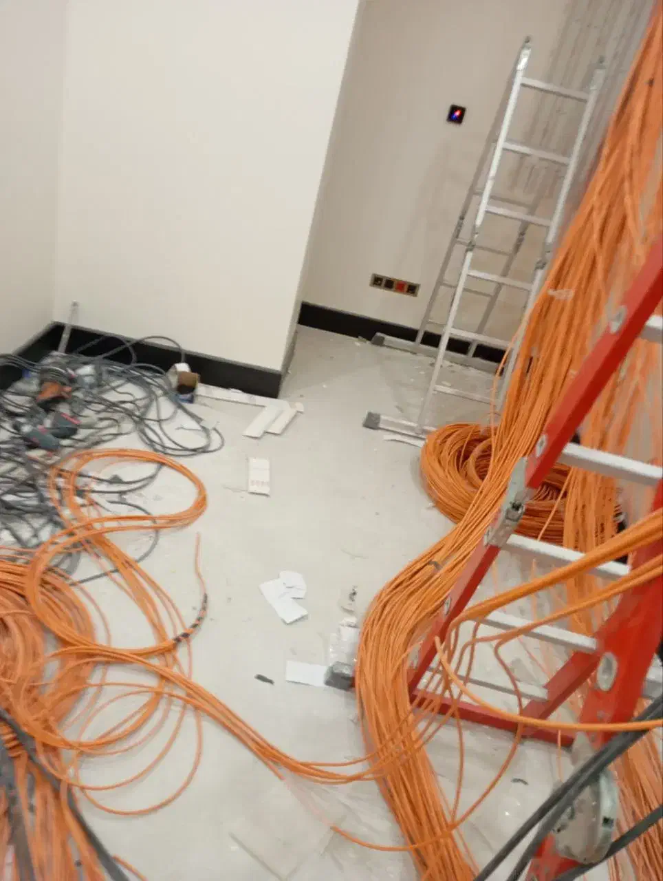 مجری پروژه های شبکه و دوربین مداربسته IP|خدمات پیشه و مهارت|تهران, بریانک|دیوار