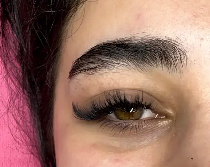 اکستنشن مژه|خدمات آرایشگری و زیبایی|بندر انزلی, معلم|دیوار