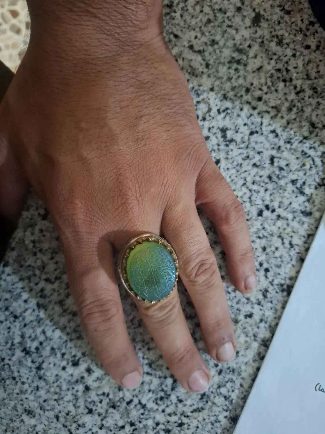 انگشتر عقیق سبز درشت|جواهرات|زرند, |دیوار