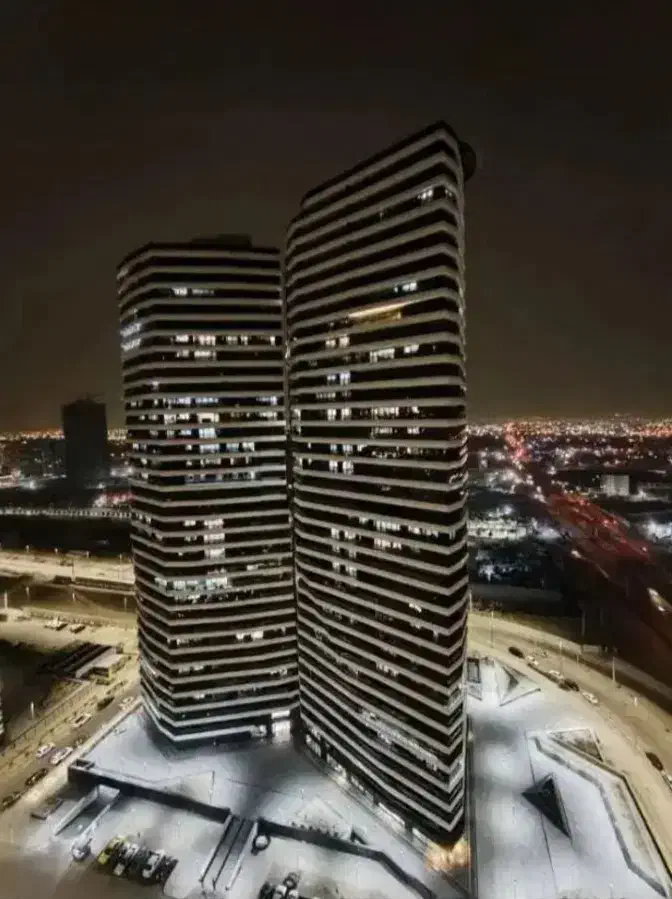 130 متر/برج مدرن الماس شیشه/شهرک چیتگر/مجرد