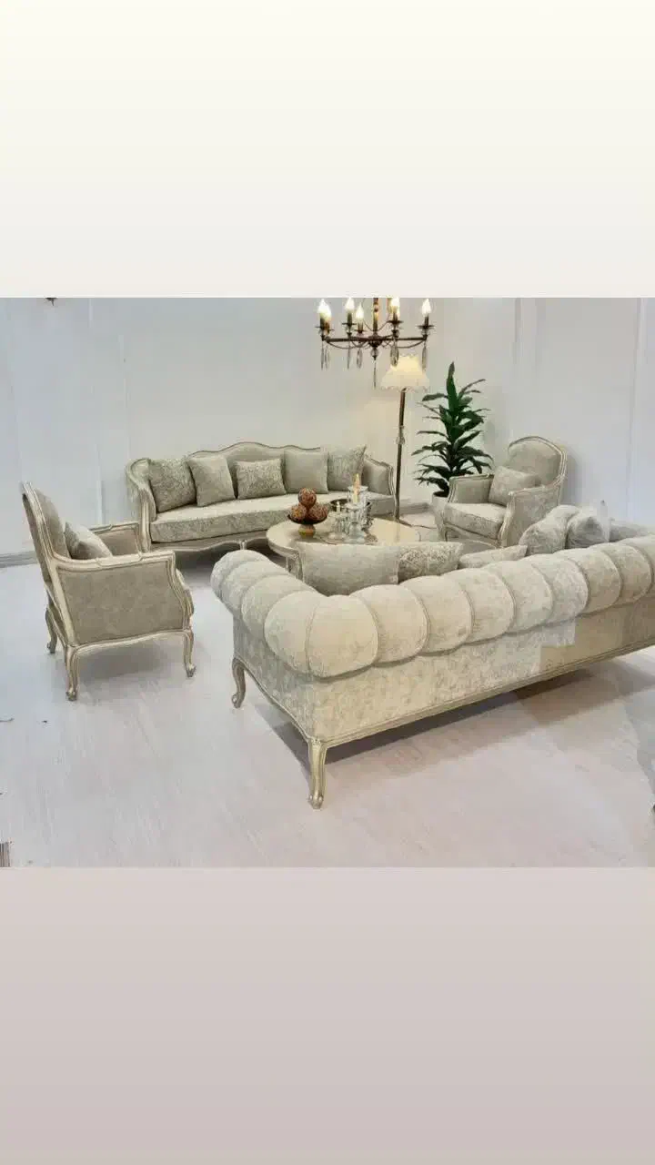 دلاوران با تولید بیش از ۴۰ مدل مختلف مبلمان|مبلمان خانگی و میز عسلی|زارچ, |دیوار