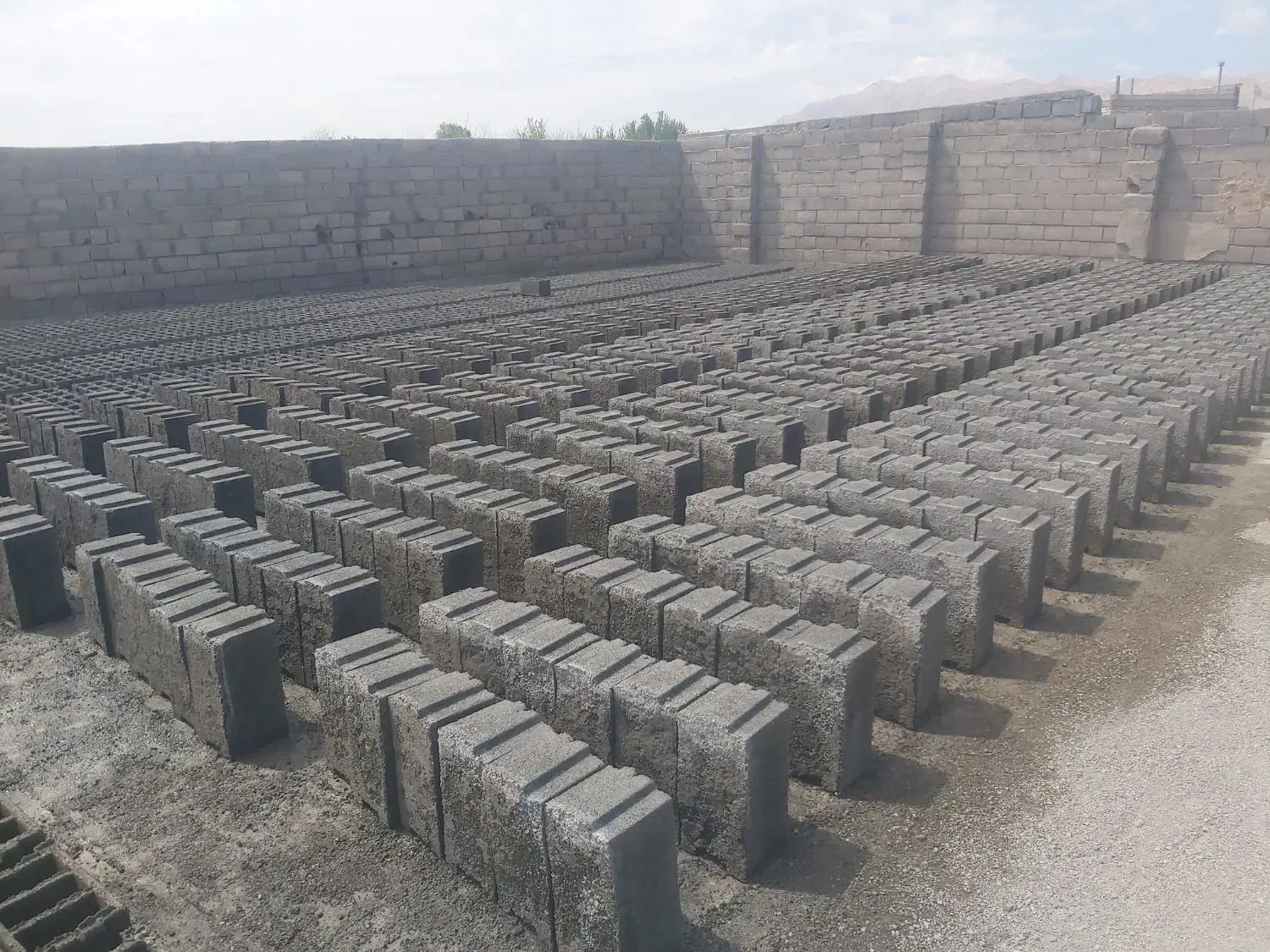 بلوک سیمانی|مصالح و تجهیزات ساختمان|شاهرود, |دیوار