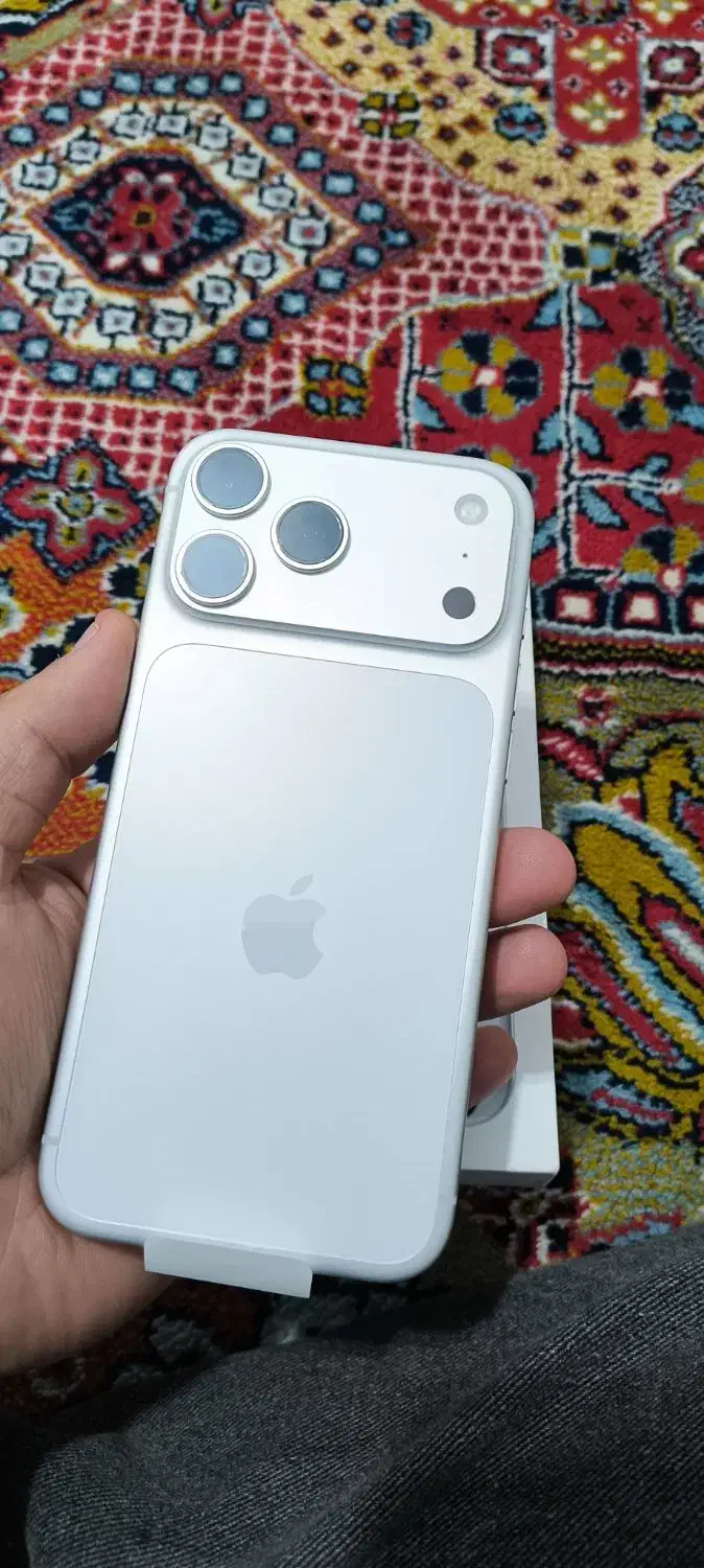 آیفون ۱۷ پرومکس ریجستر|موبایل|جلین, |دیوار