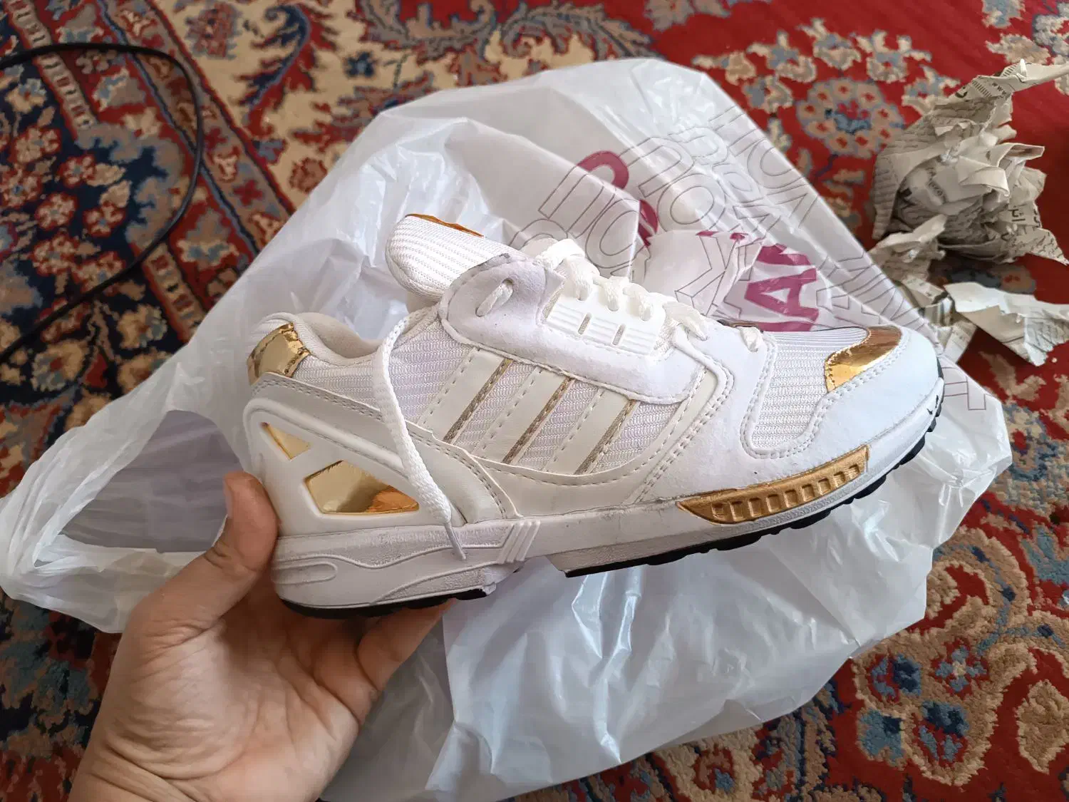 کفش اسپرت زنانه|کیف، کفش، کمربند|جهرم, |دیوار