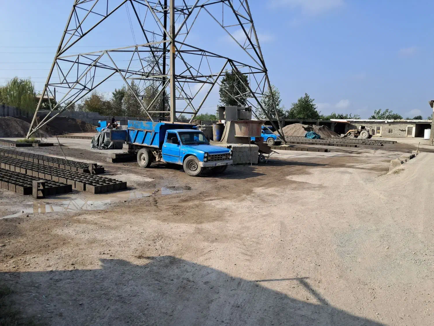 کارگر بلوک زن  با بیمه|استخدام معماری، عمران و ساختمانی|رشت, پیرکلاچای|دیوار