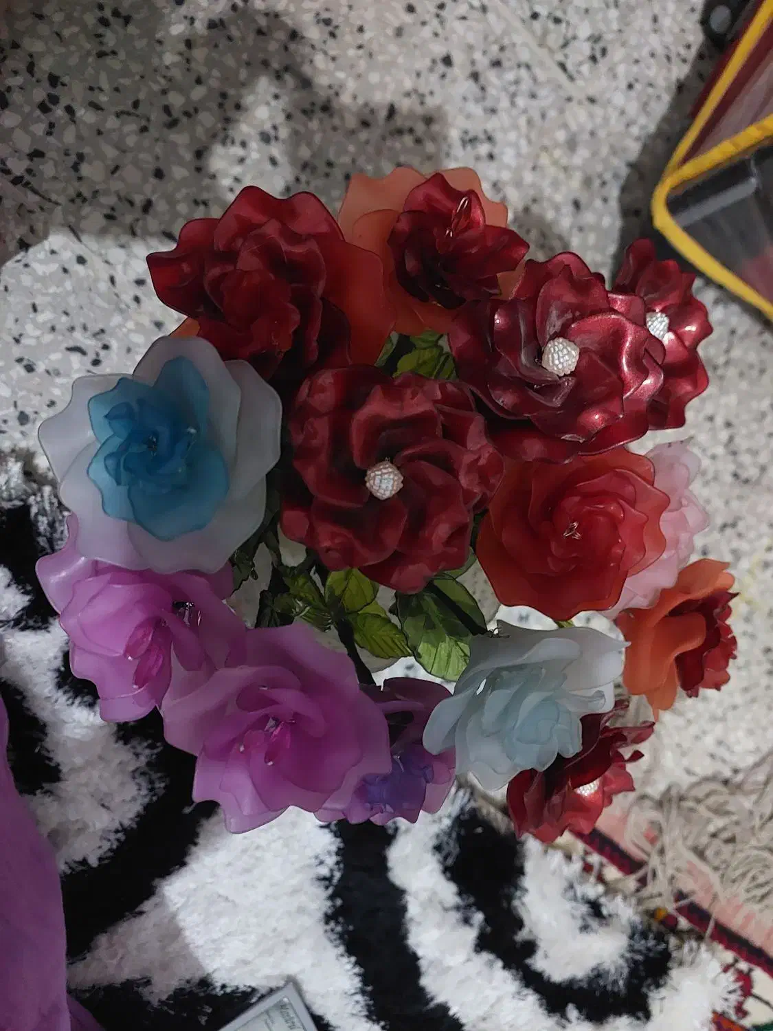 حلقه گل کریستال|گل مصنوعی|شیراز, شهرک گلها|دیوار