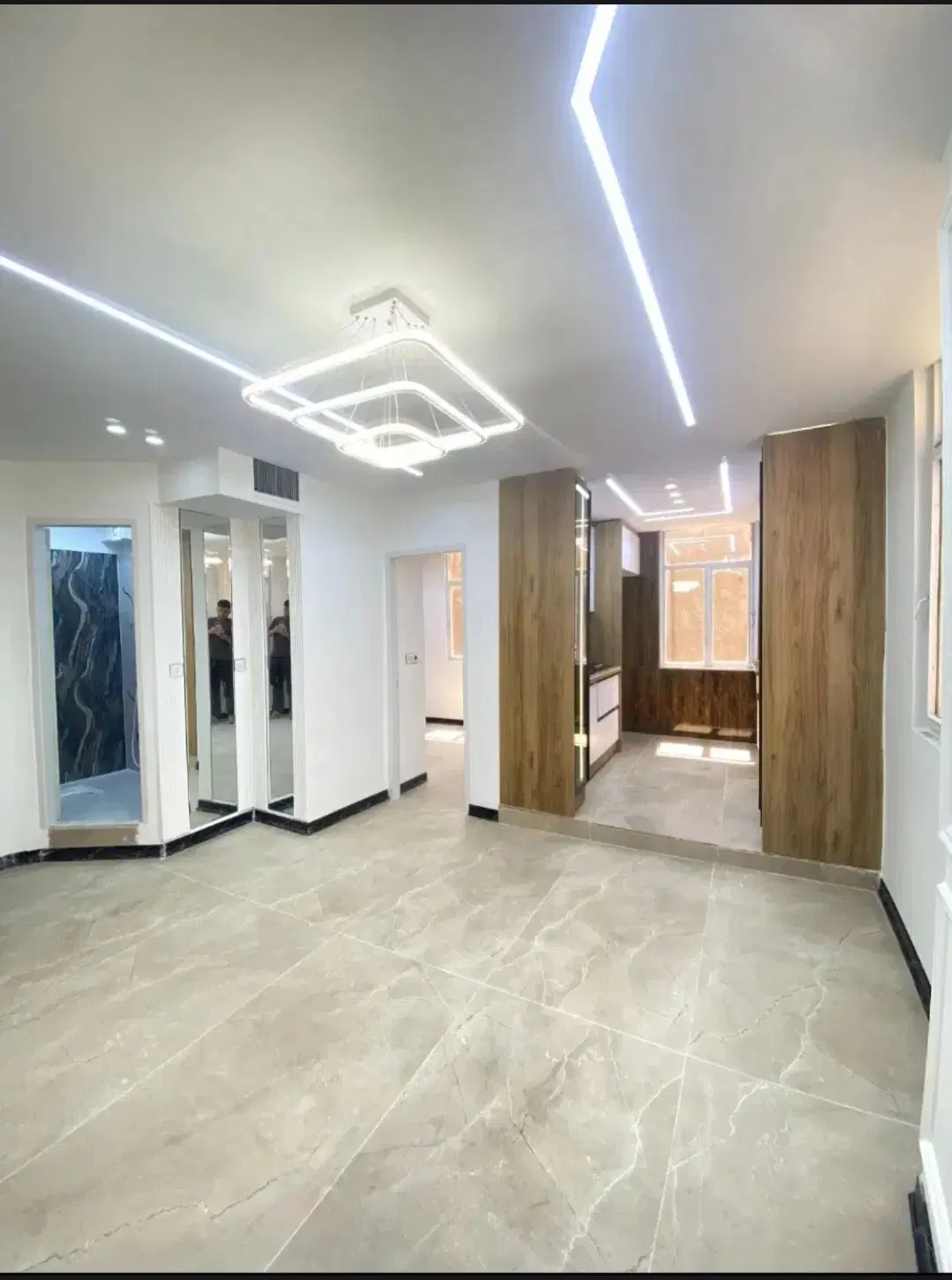 ۷۰متر۲خواب/پارکینگ/غرق نور/تاپ لوکیشن پونک|فروش آپارتمان|تهران, پونک|دیوار